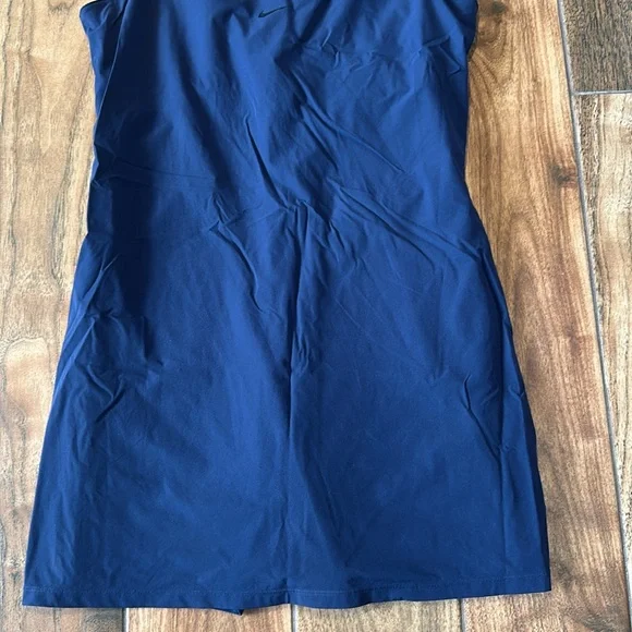 Nike Bliss Luxe Training Dress Navy Dress with Black Check‎ size Medium - Picture 4 of 7